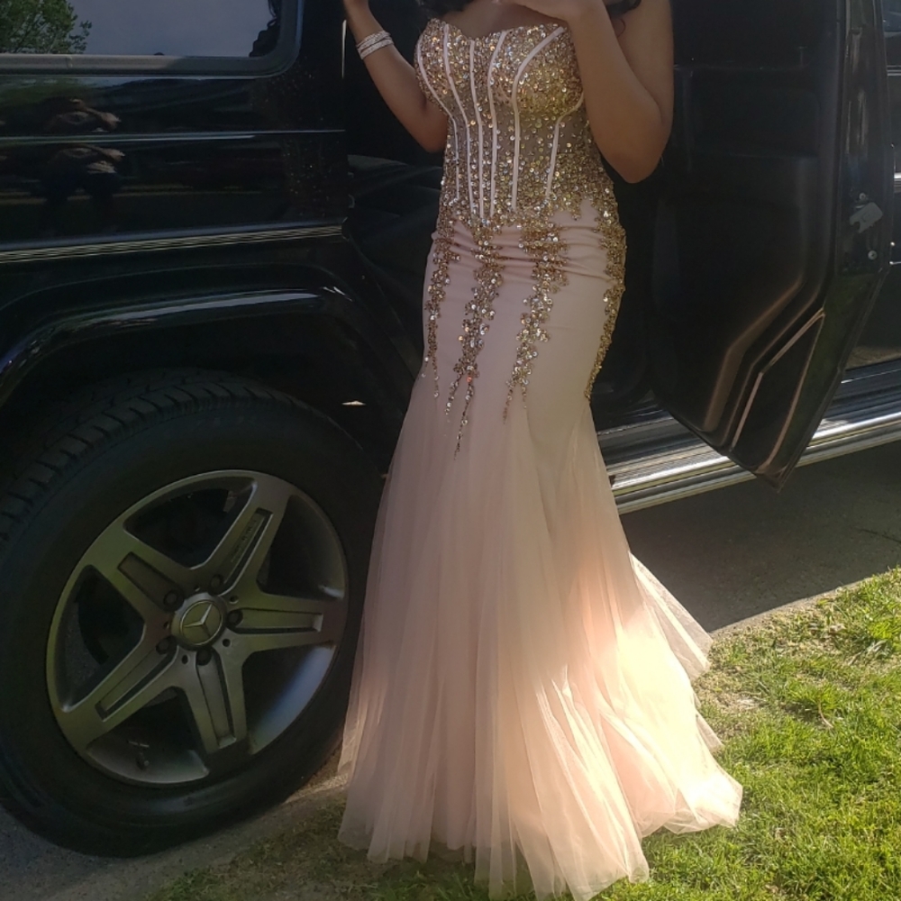Jovani 5908 Size 8 Champagne/ Blush gown